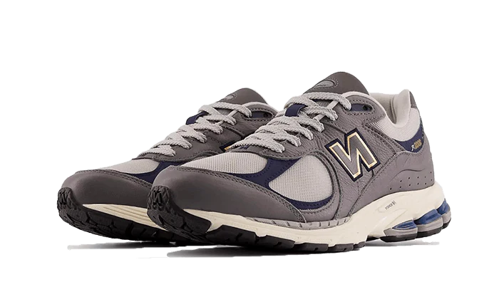 New Balance 2002R Castlerock - Image 2