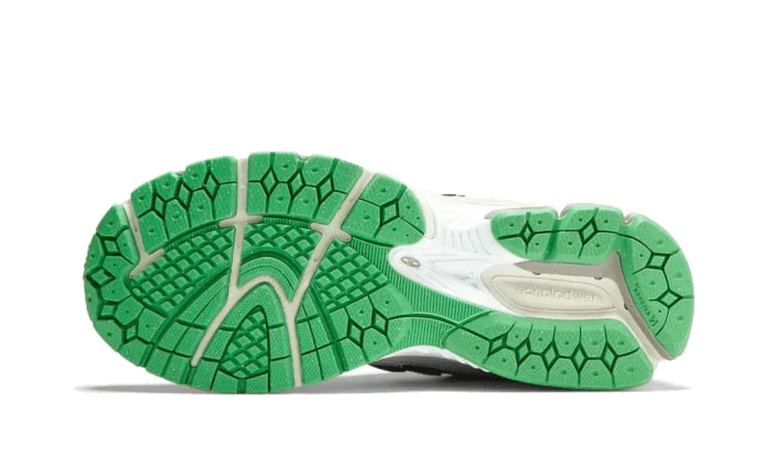New Balance 2002R GANNI Rain Cloud - Image 3