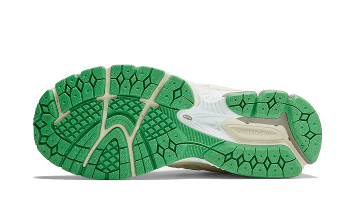 New Balance 2002R GANNI Turtledove - Image 3