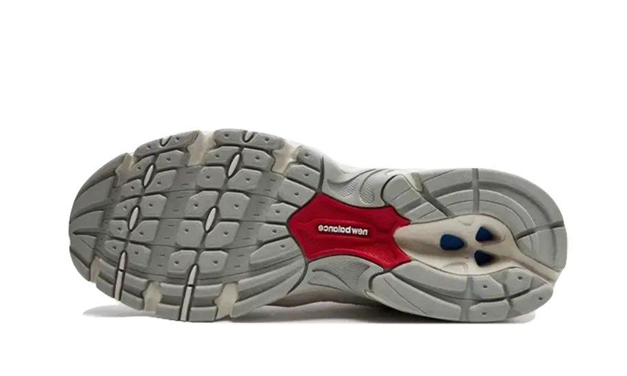 New Balance 530 Beige Red - Image 4