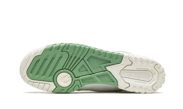 New Balance 550 White Mint Green - Image 4