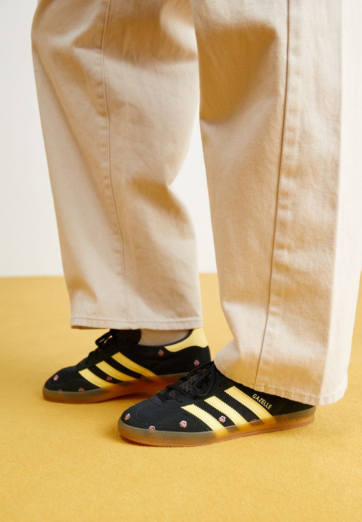 Adidas Gazelle Indoor Core Black Almost Yellow Floral - Image 2
