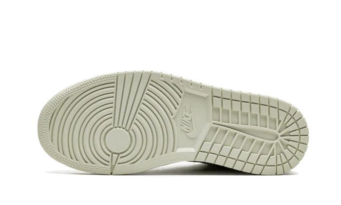 Air Jordan 1 Low Coconut Milk - Image 4