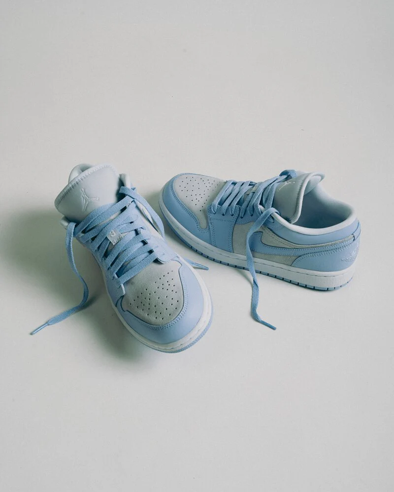 Air Jordan 1 Low Football Grey Aluminum - Image 3