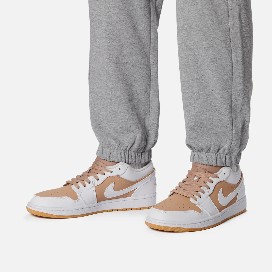 Air Jordan 1 Low Hemp White - Image 4