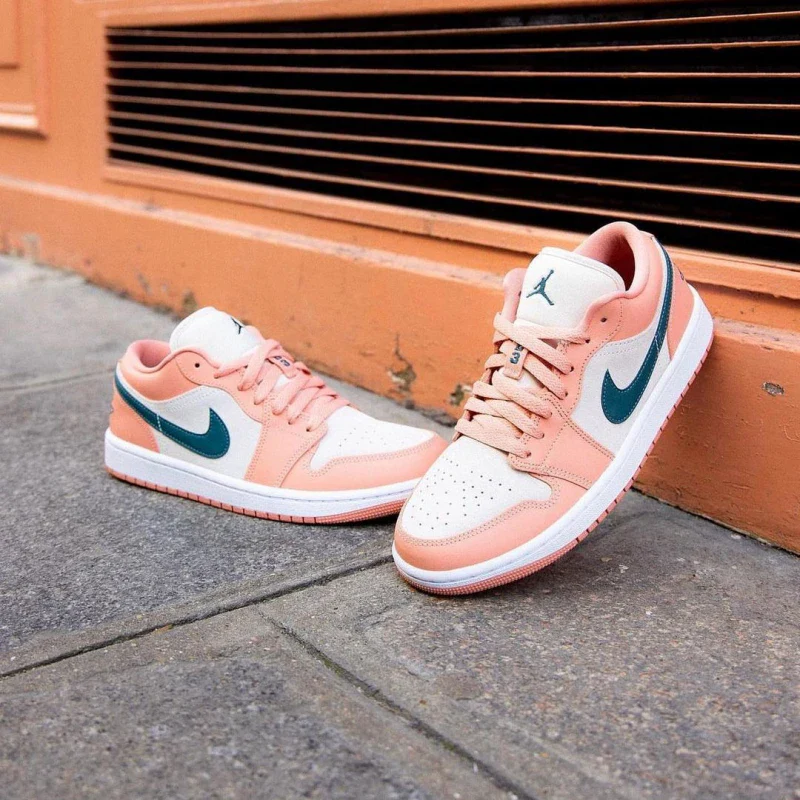 Air Jordan 1 Low Light Madder Root - Image 3