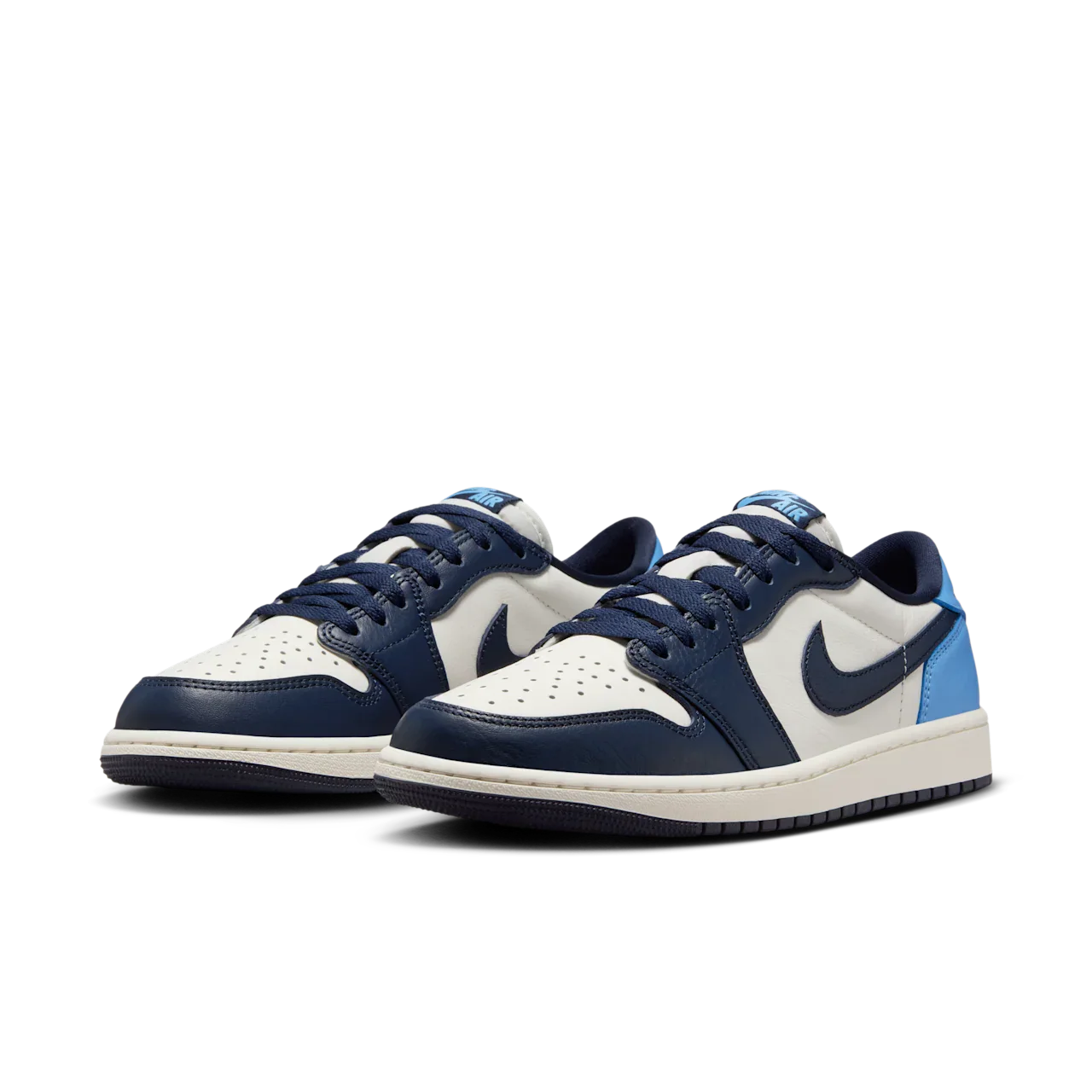 Air Jordan 1 Low OG Obsidian UNC - Image 3