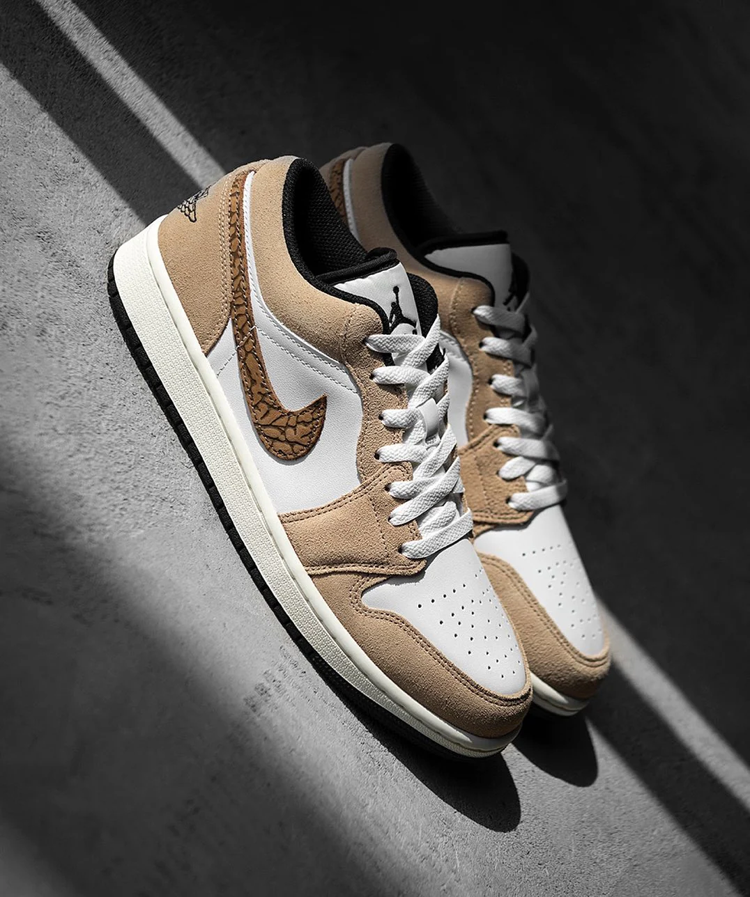 Air Jordan 1 Low SE Brown Elephant - Image 2
