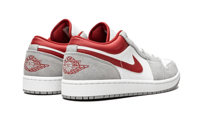Air Jordan 1 Low SE Light Smoke Grey Gym Red - Image 3