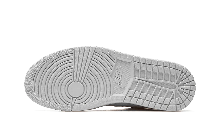 Air Jordan 1 Low Triple White Patent Swoosh (2022) - Image 4