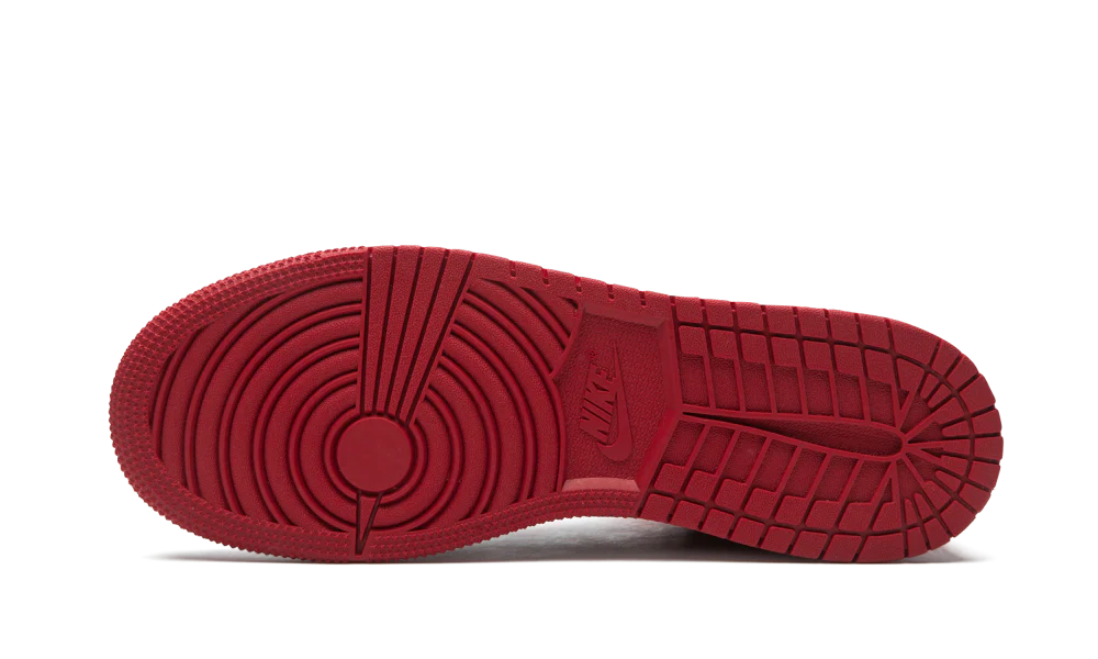 Air Jordan 1 Mid Banned - Image 3
