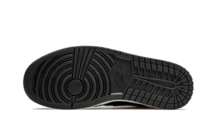 Air Jordan 1 Mid Black Chile Red White - Image 4