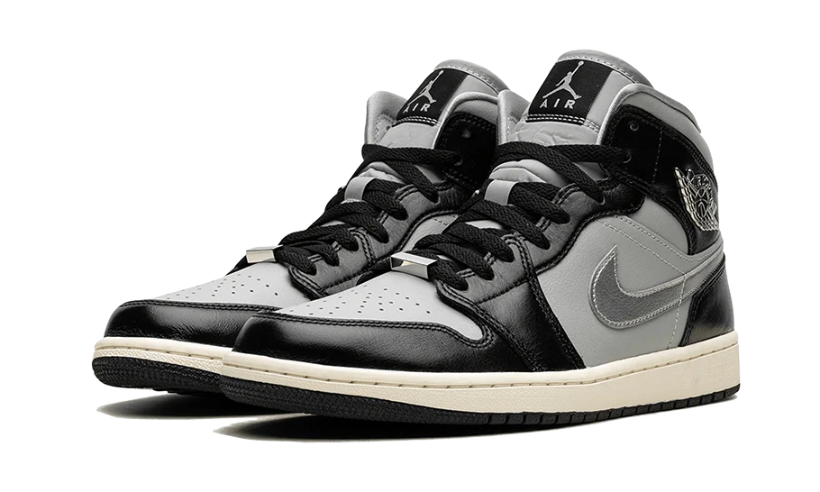 Air Jordan 1 Mid Black Chrome - Image 2
