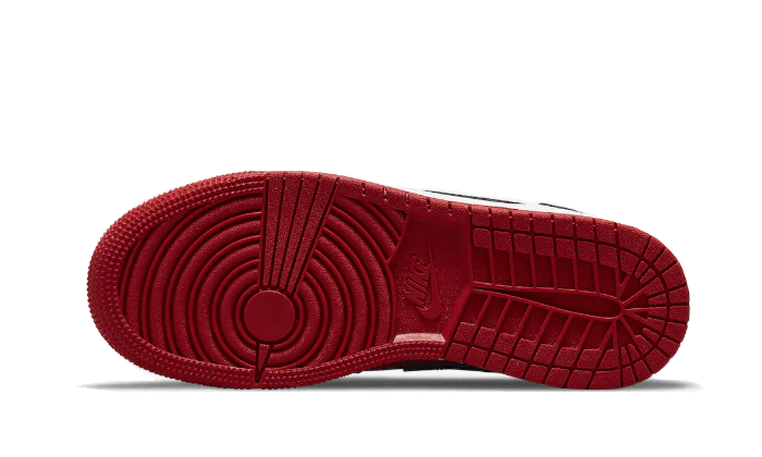 Air Jordan 1 Mid Reverse Bred - Image 3