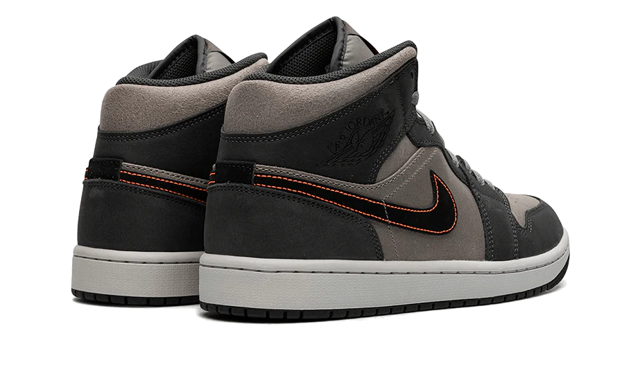 Air Jordan 1 Mid SE Night Stadium - Image 3
