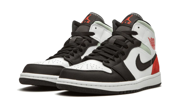 Air Jordan 1 Mid SE Union Black Toe - Image 2