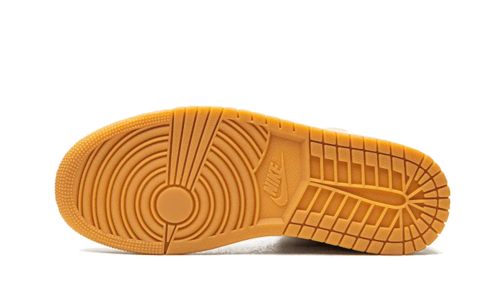 Air Jordan 1 Mid Tan Gum - Image 4