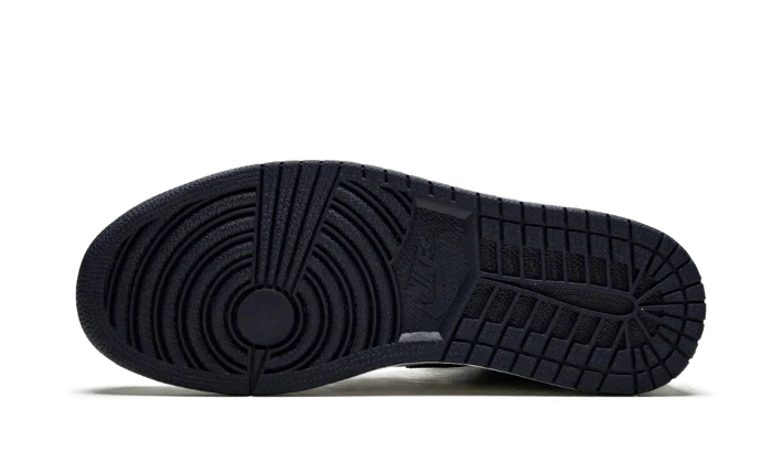 Air Jordan 1 Retro High OG Obsidian UNC 2019 - Image 4