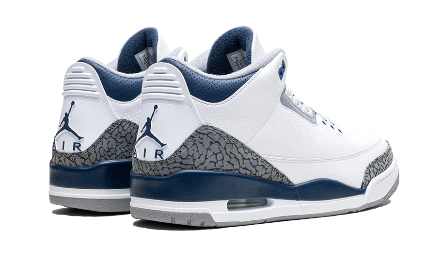 Air Jordan 3 Retro Midnight Navy - Image 3