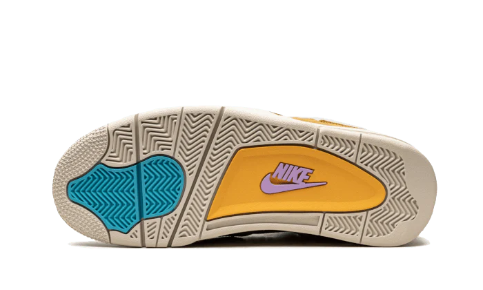 Air Jordan 4 Retro Union Desert Moss - Image 4