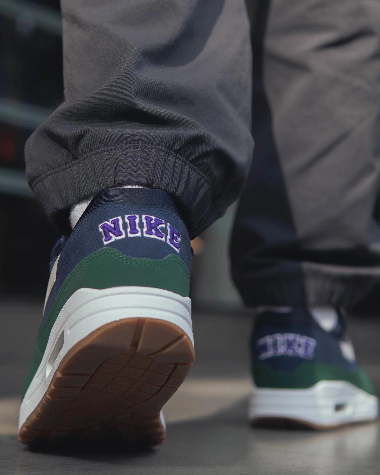 Nike Air Max 1 ‘87 QS Obsidian - Image 3