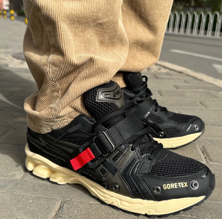 ASICS Bespoke Gel-Kayano 14 Gore-Tex Beams Mosquito Net - Image 3