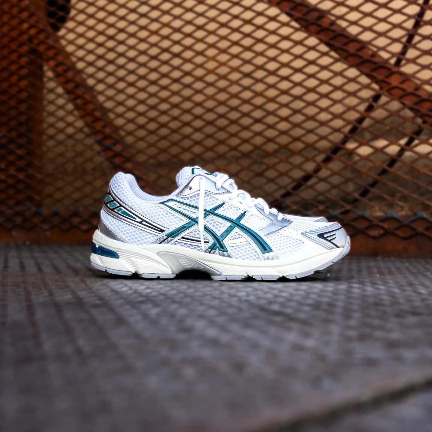 ASICS Gel-1130 White Rainy Lake - Image 5