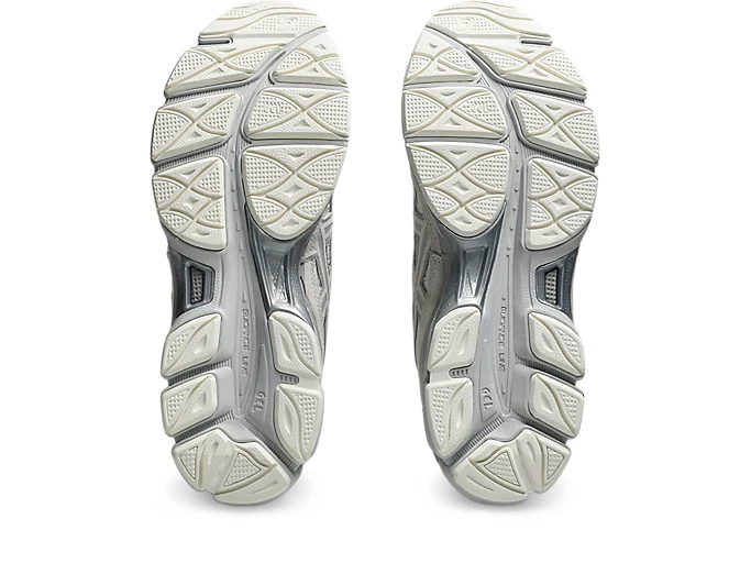 ASICS Gel-NYC Beige - Image 5