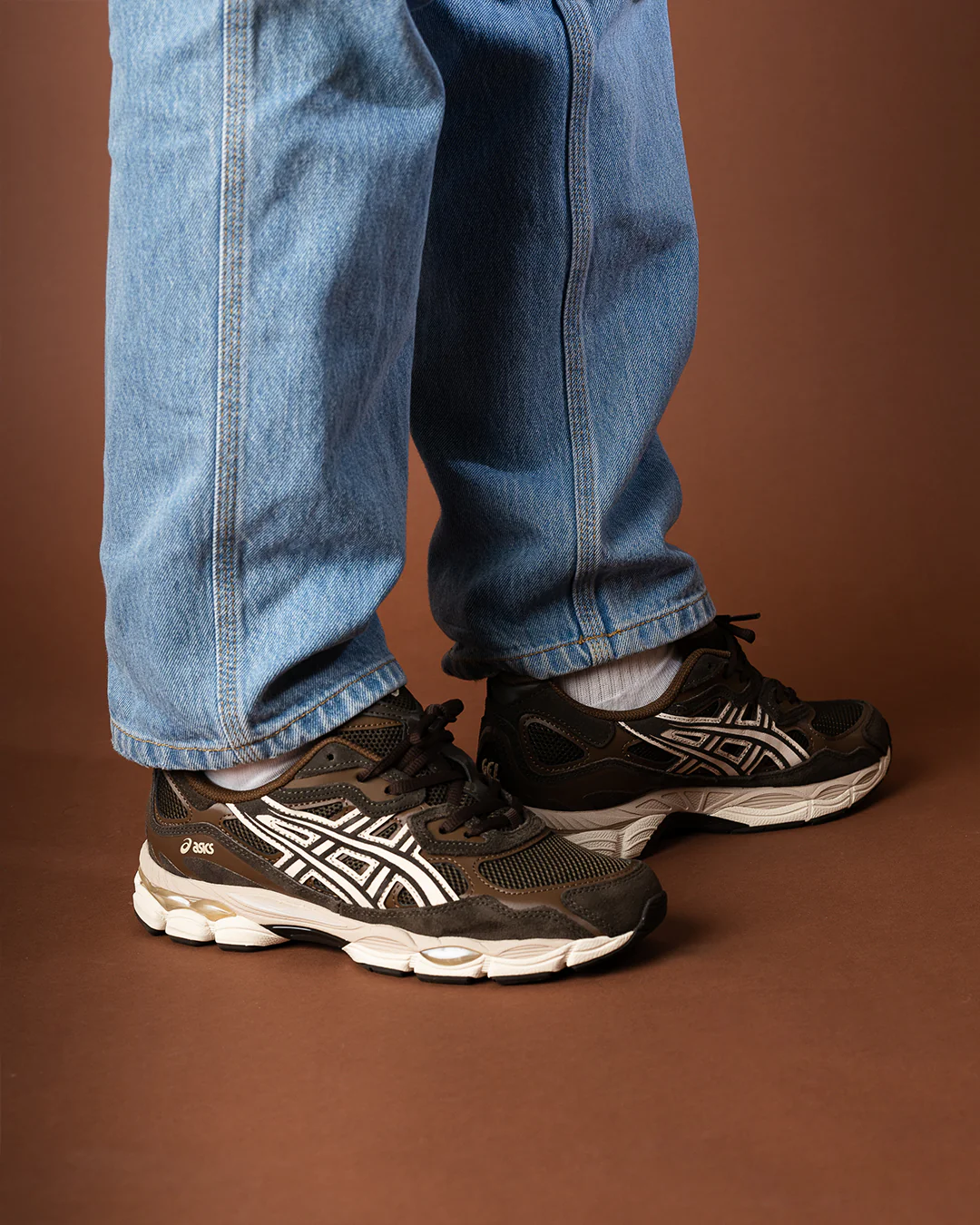 ASICS Gel-NYC Black Coffee - Image 2