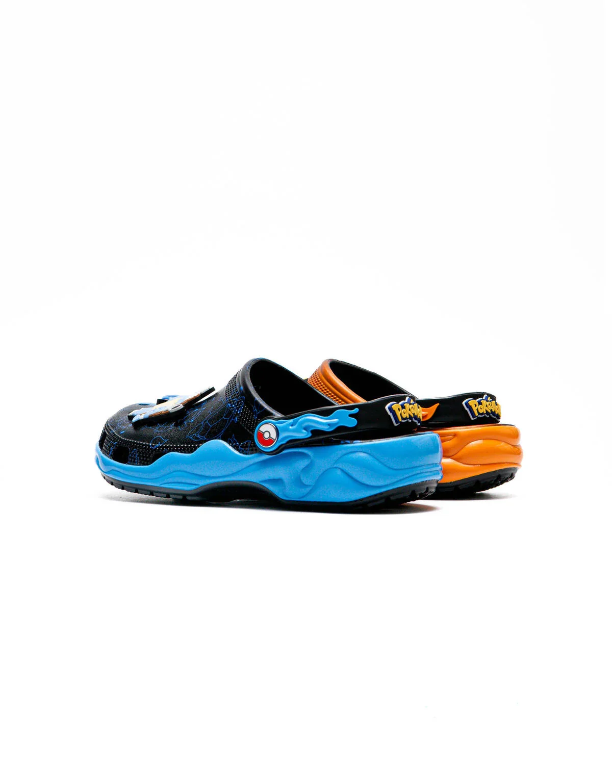 Crocs Classic Clog Pokémon Charizard vs. Blastoise - Image 3