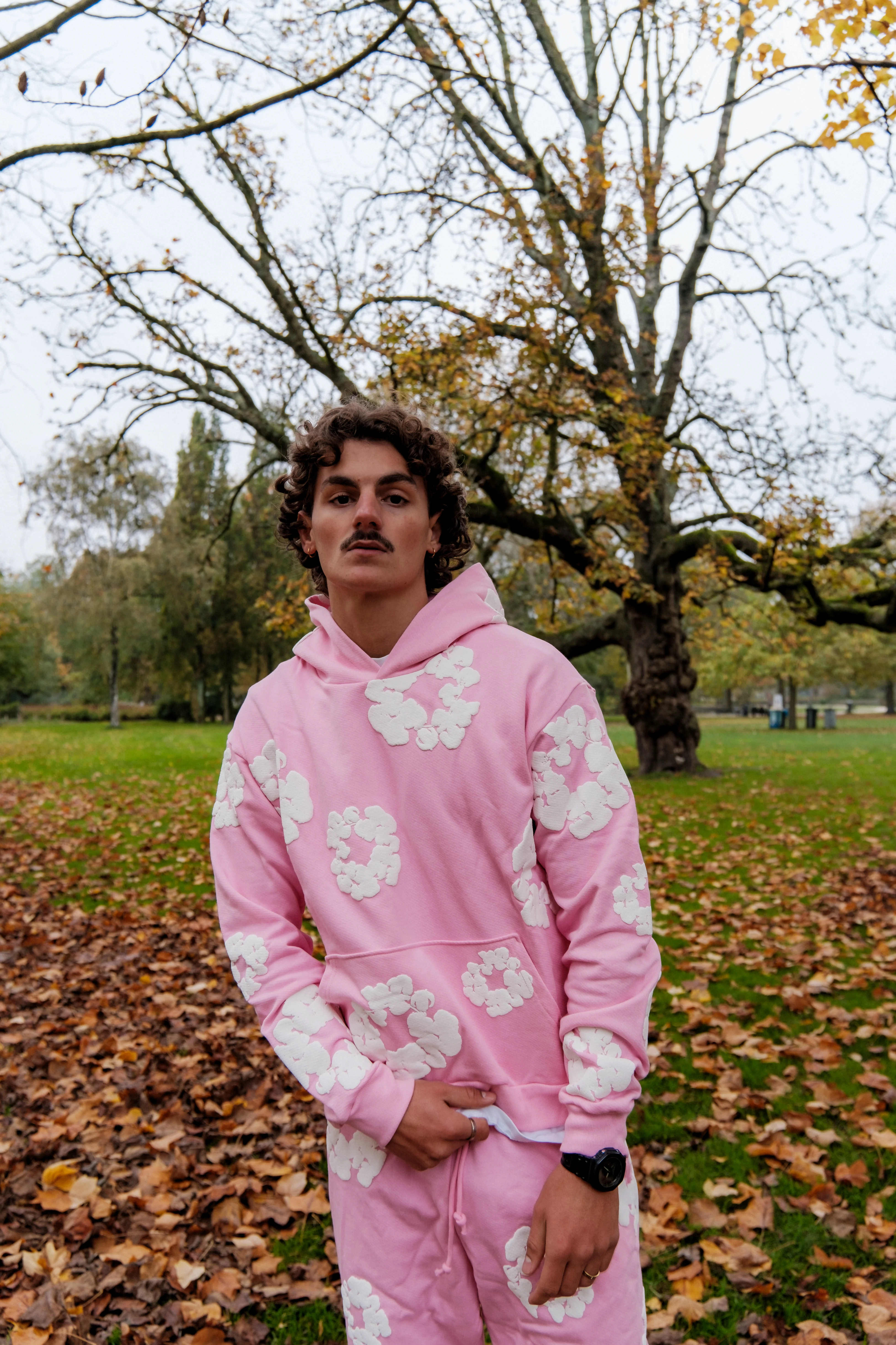 Denim Tears The Cotton Wreath Hoodie Pink - Image 2