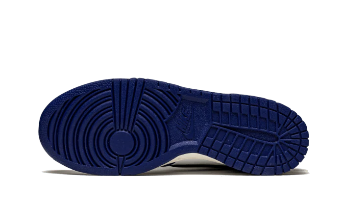 Nike Dunk High Ambush Deep Royal Blue - Image 4