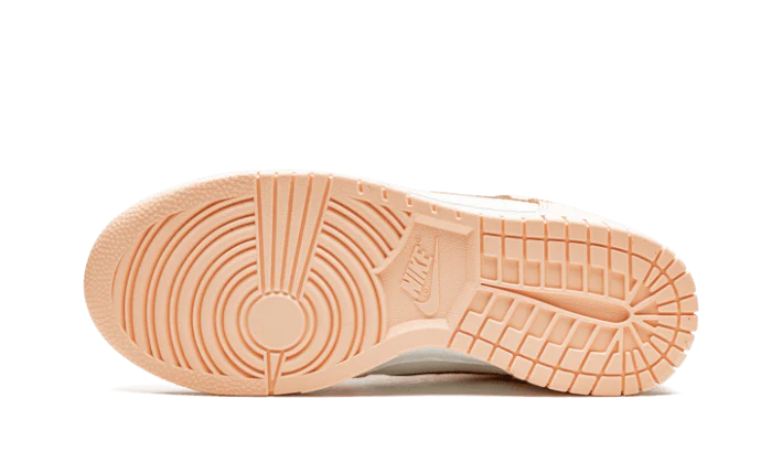 Nike Dunk High Crimson Tint - Image 4