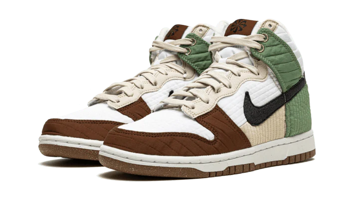 Nike Dunk High Next Nature Summit White - Image 2