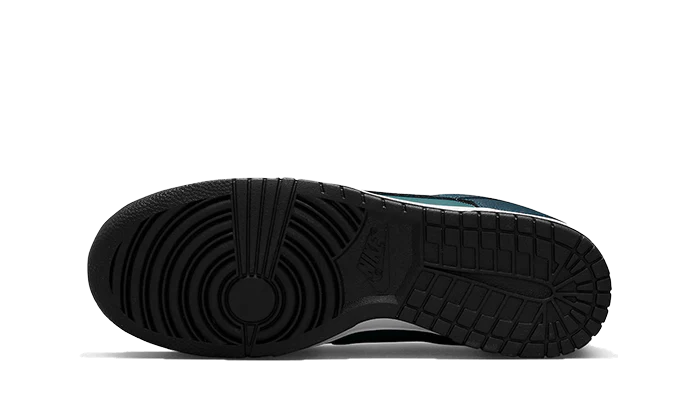 Nike Dunk Low Armory Navy - Image 4