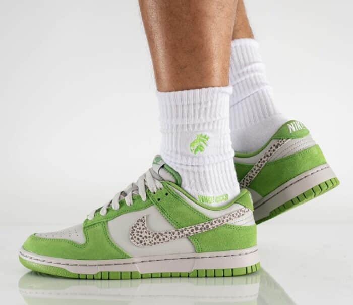 Nike Dunk Low AS Safari Swoosh Chlorophyll - Image 2
