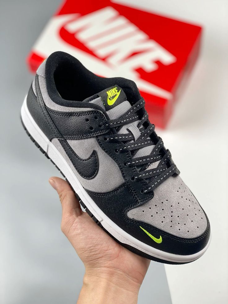 Nike Dunk Low Black Grey Green Strike - Image 3
