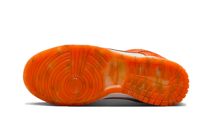 Nike Dunk Low Cracked Orange - Image 4