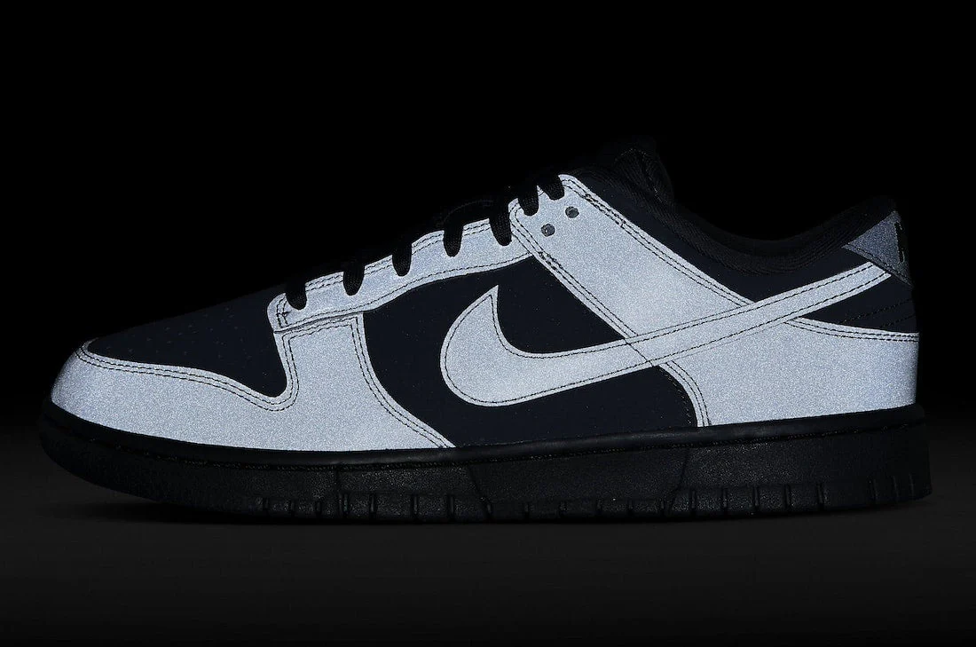 Nike Dunk Low Cyber Reflective - Image 5