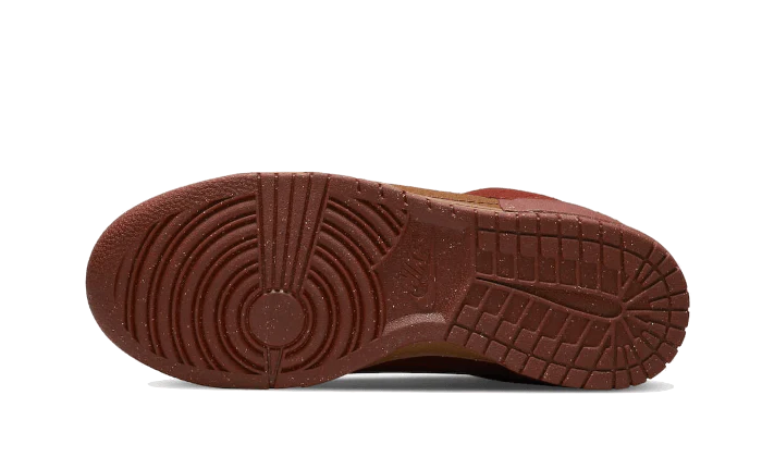 Nike Dunk Low Disrupt 2 Desert Bronze - Image 4