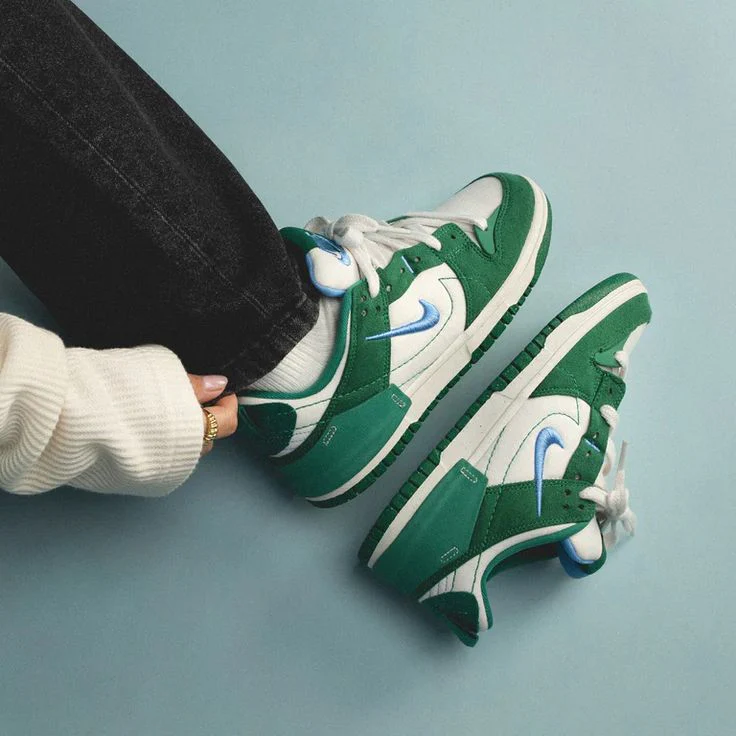 Nike Dunk Low Disrupt 2 Malachite - Image 2