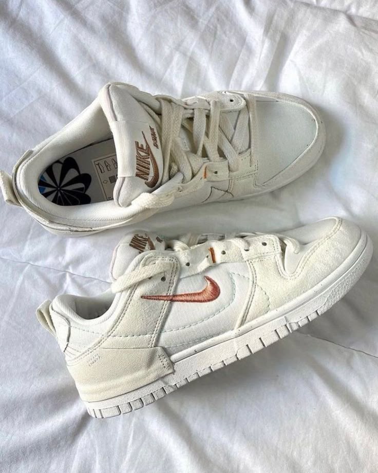 Nike Dunk Low Disrupt 2 Pale Ivory - Image 3