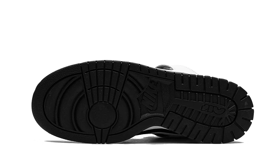 Nike Dunk Low Jumbo Reverse Panda - Image 5