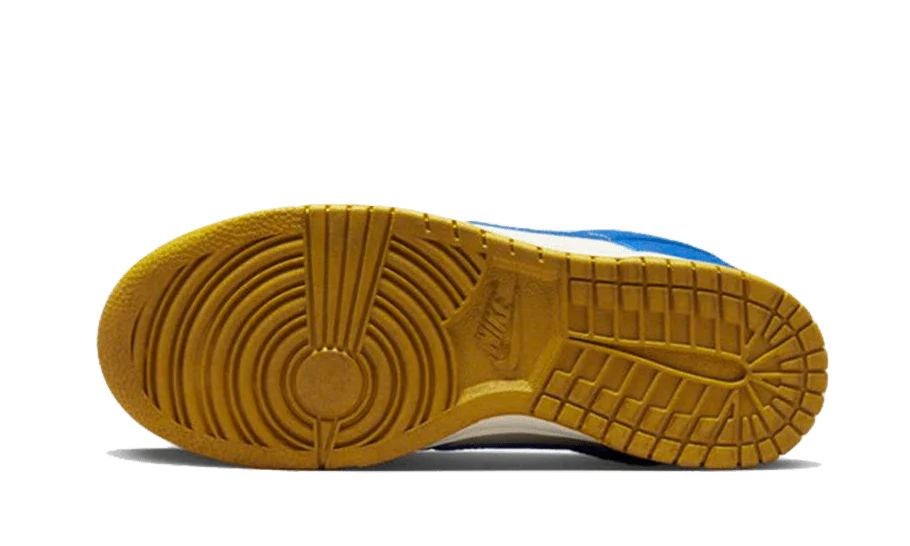 Nike Dunk Low Kansas City Royals - Image 4