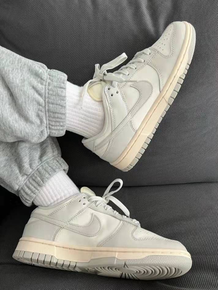 Nike Dunk Low Light Bone - Image 3