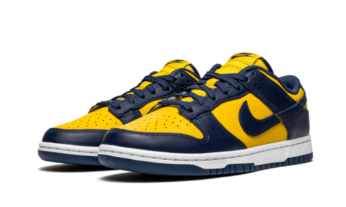 Nike Dunk Low Michigan - Image 2