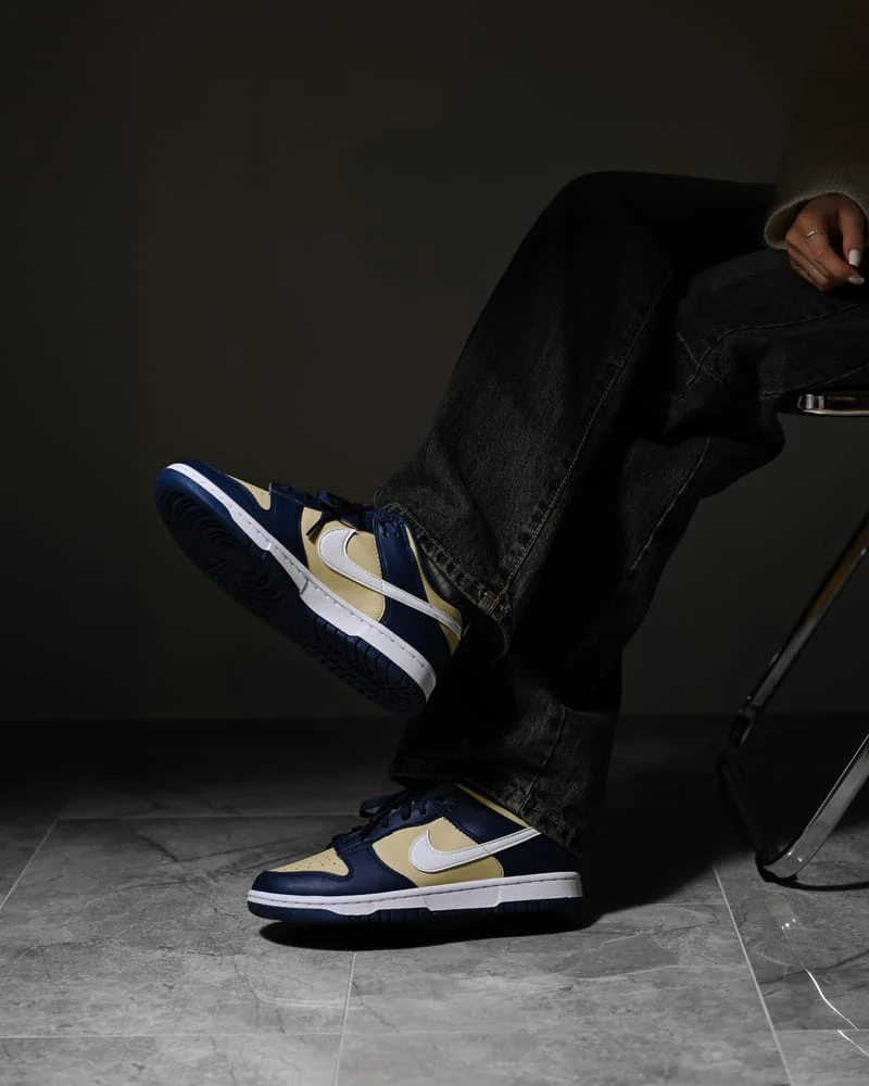Nike Dunk Low Next Nature Midnight Navy Gold - Image 2