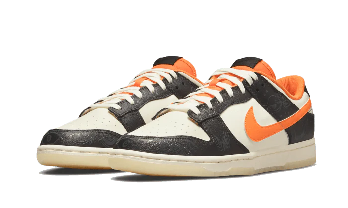Nike Dunk Low PRM Halloween (2021) - Image 3