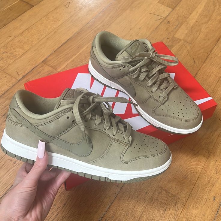 Nike Dunk Low PRM Neutral Olive - Image 2