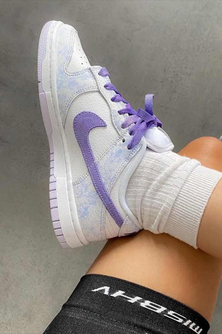 Nike Dunk Low Purple Pulse - Image 2